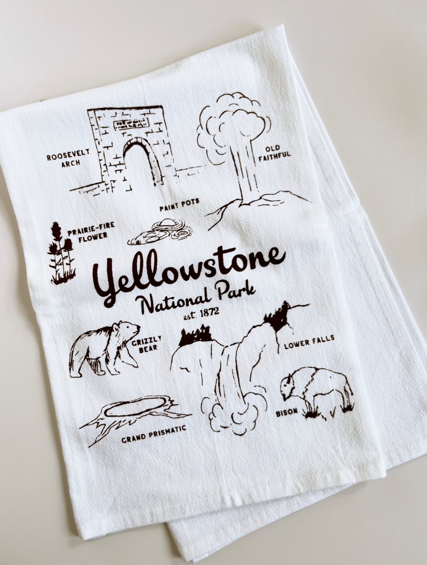 coin laundry yellowstone national park cotton kitchen towel vintage style national park home decor bear old faithful bison wyoming montana souvenir fun tea towels coin laundry montana