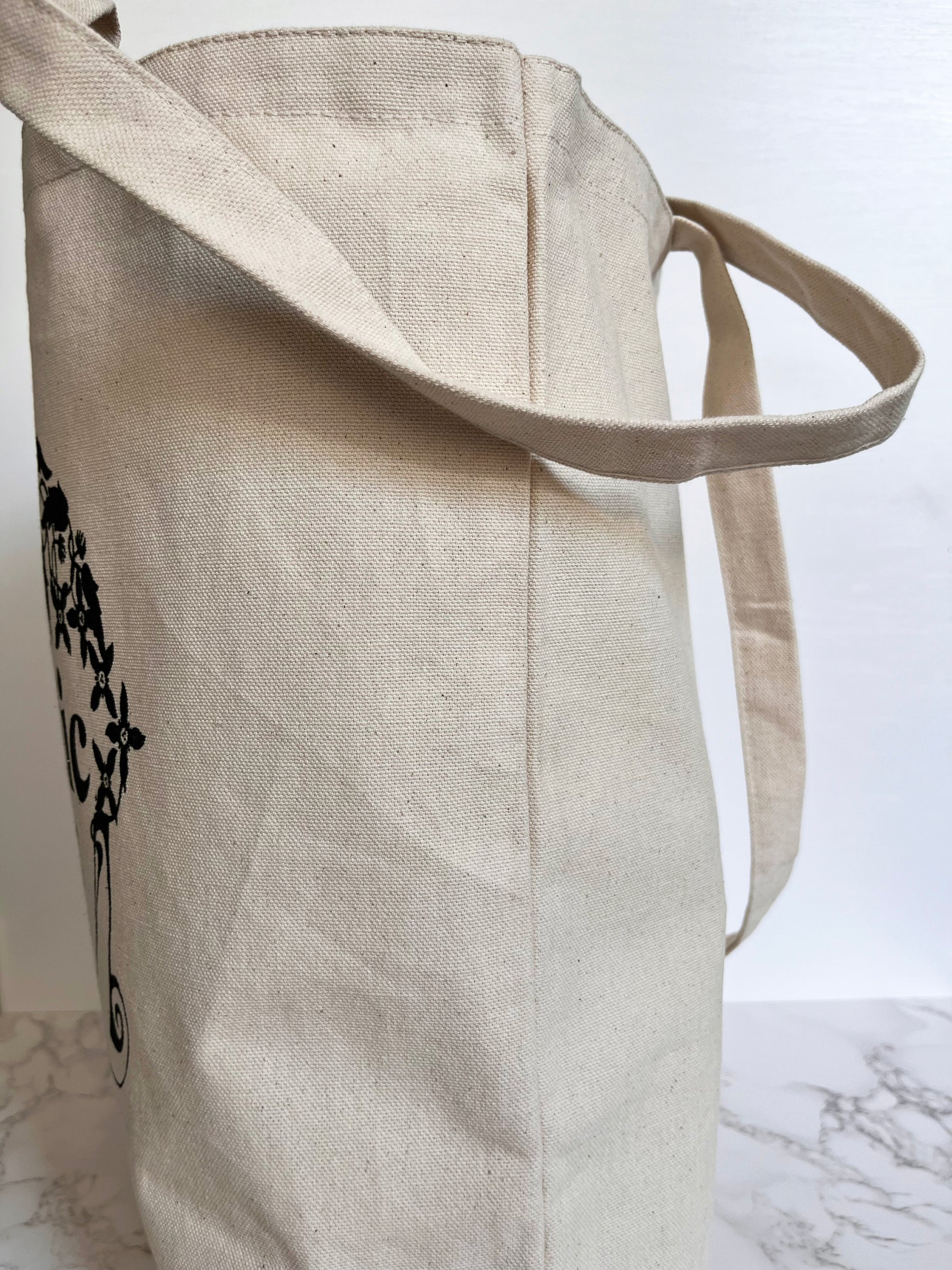 this is not a plastic bag earth friendly tote reusable grocery market purse beach carryall cute retro canvas heavy duty funny coin laundry screen print